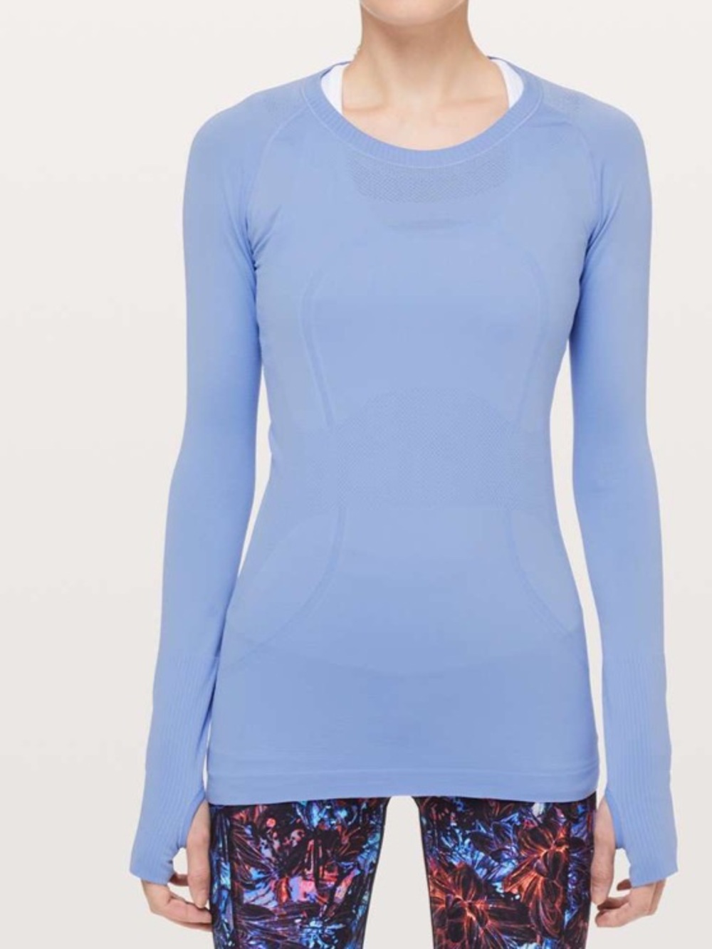 Lululemon Swiftly Tech Long Sleeve Crew
Hydrangea Blue Size 10